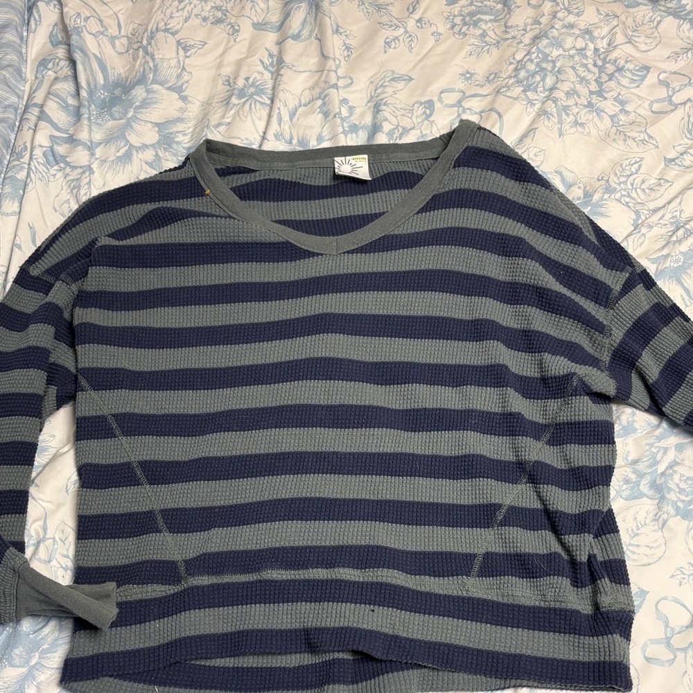 Aerie Gray and Blue Striped Crew Neck Sweater